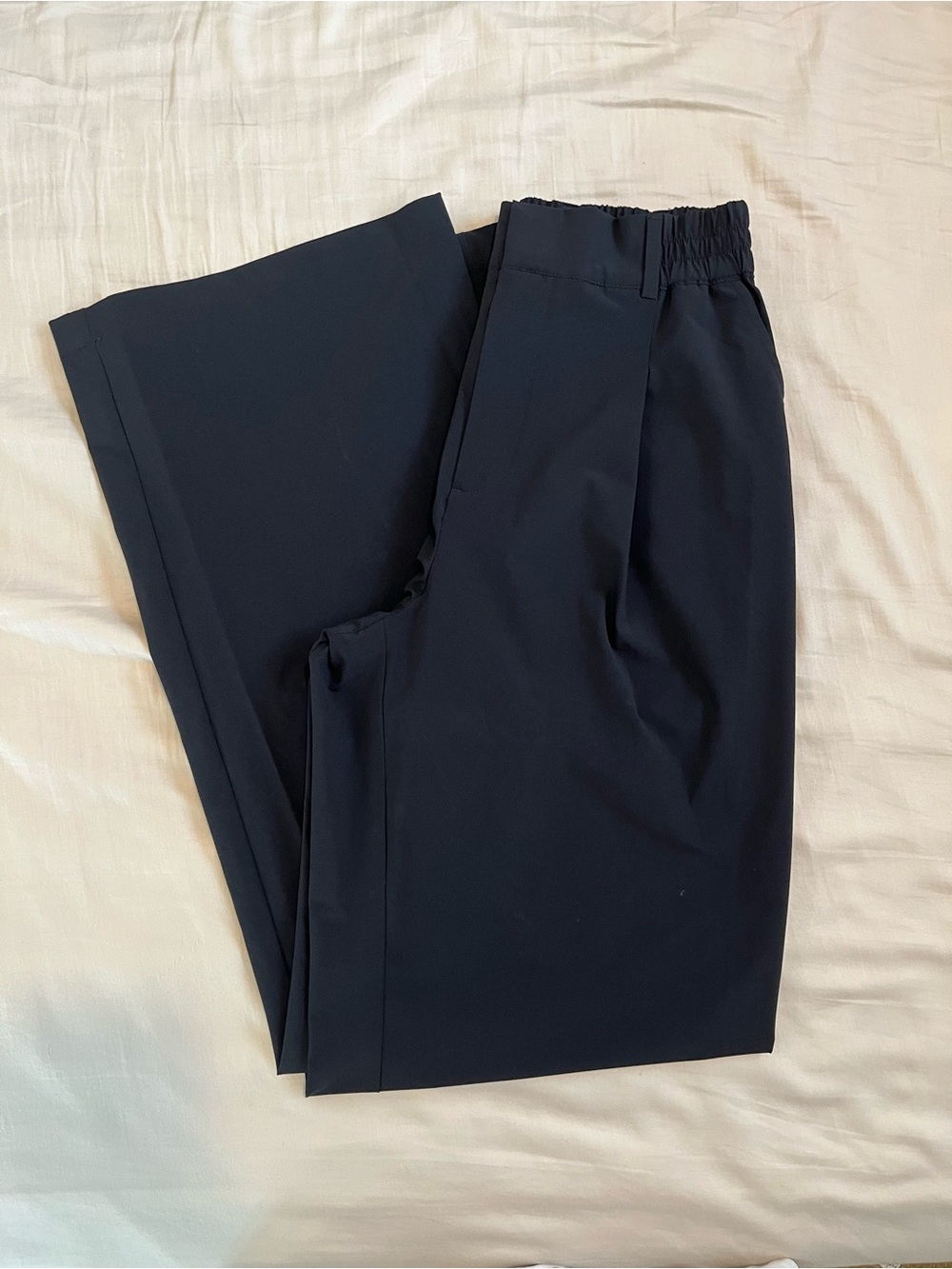 ALO Yoga Pursuit Trouser